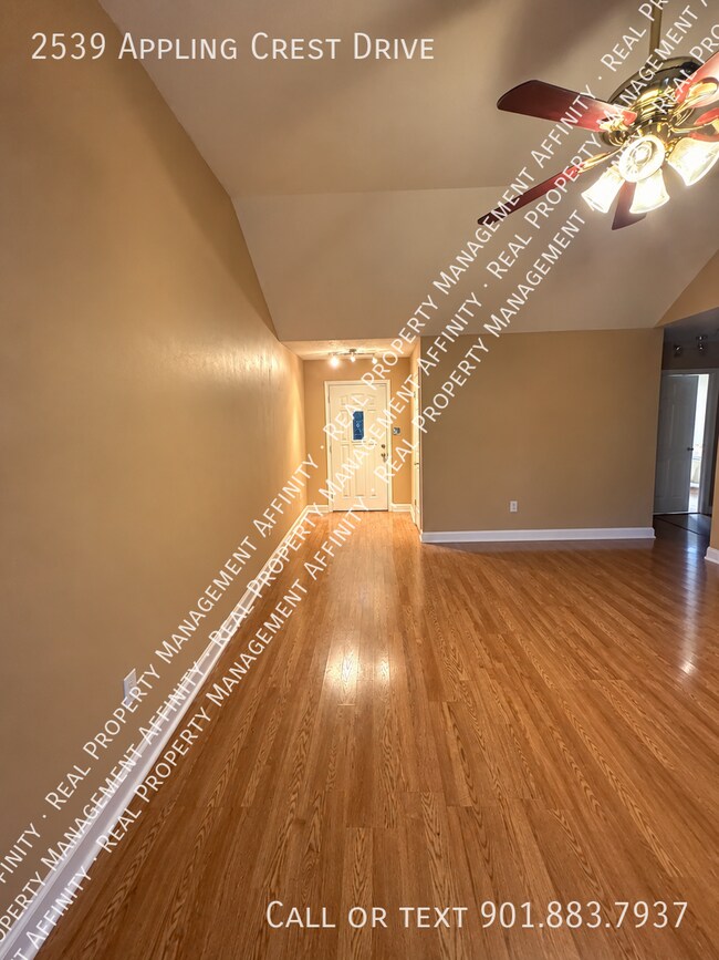 Building Photo - 2539 Appling Crest Dr