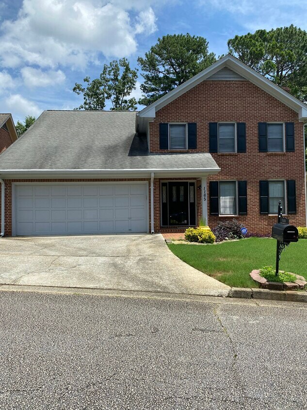 Foto principal - 1165 Vineyard Ct