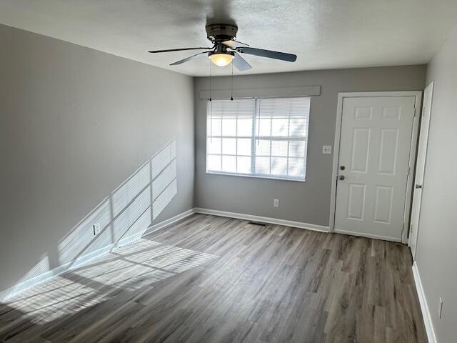 Foto del edificio - 745 20th St SE