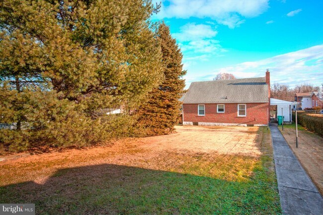 Foto del edificio - 117 E Vine St