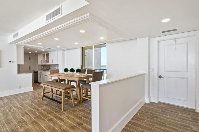 Foto del edificio - 5400 N Ocean Dr