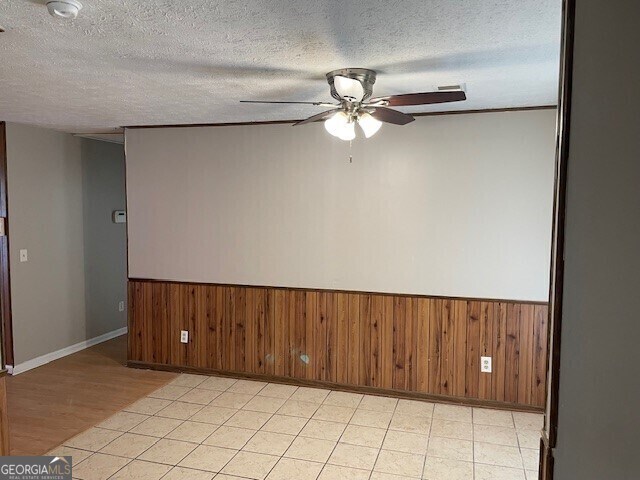 Foto del edificio - 8228 Englewood Trail