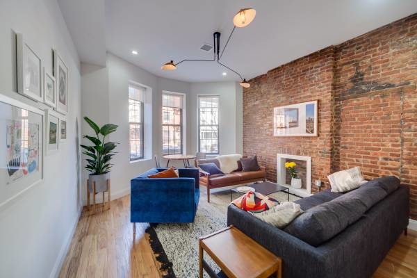 Building Photo - 70 Herkimer St