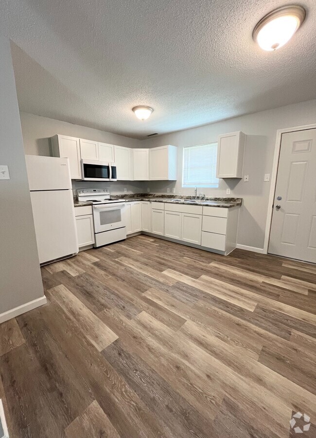 Building Photo - 1423 Alonzo Pl