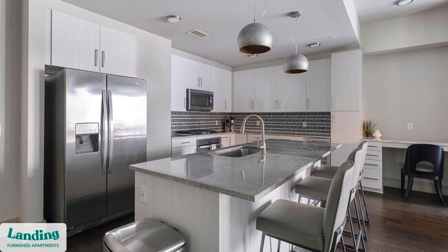 Building Photo - 1414 Wood Hollow Dr