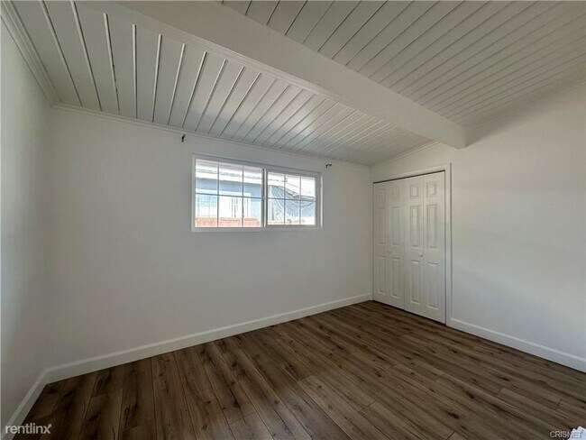 Foto del edificio - 3 br, 1 bath House - 7934 Broadleaf Ave