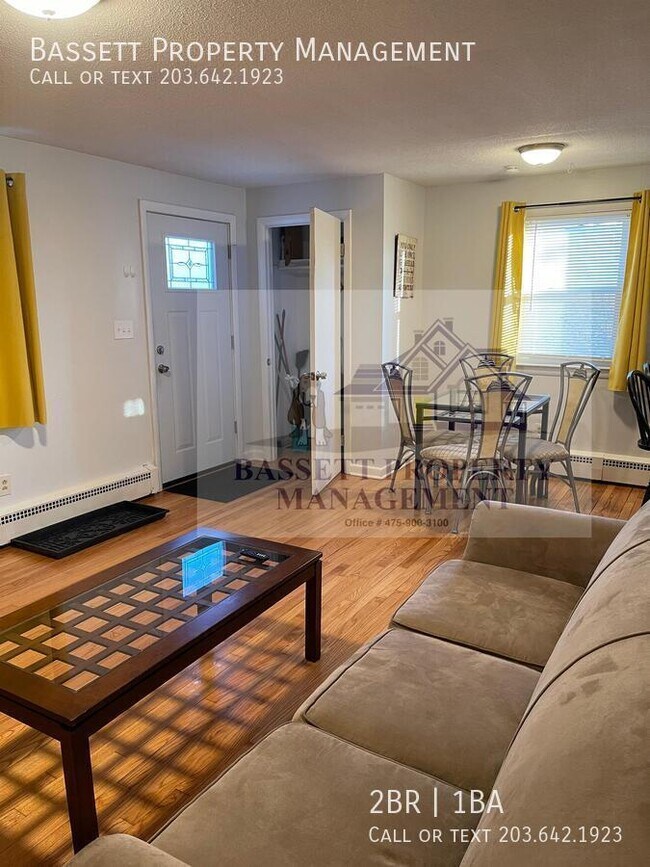Foto del edificio - 34 Maple Ave