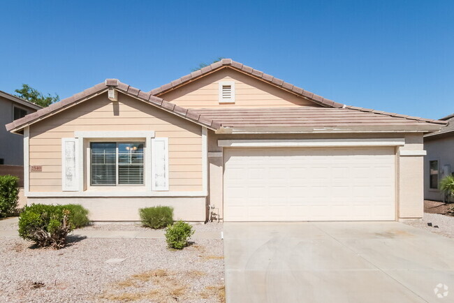 Building Photo - 2540 W Silver Streak Way