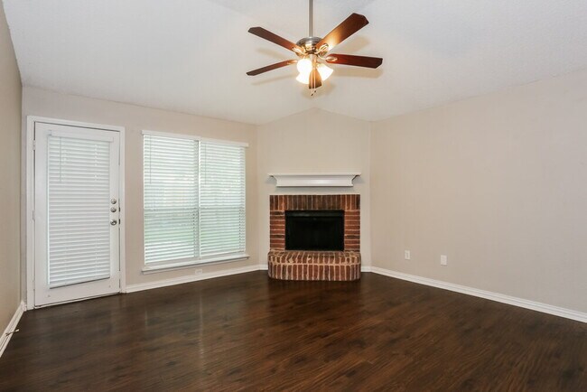 Foto del edificio - 8060 Cannonwood Dr