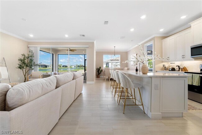 Foto del edificio - 16765 Siesta Drum Wy