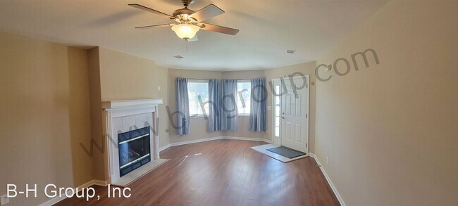 Building Photo - 2 br, 2 bath House - 1947 27th Ave