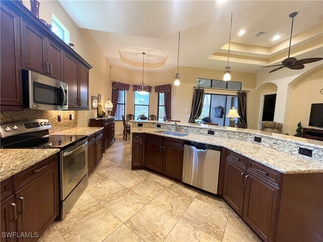 Foto del edificio - 7302 Acorn Way