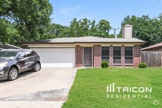 Building Photo - 1102 Glen Creek Dr