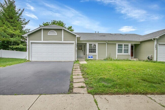 Building Photo - 1645 Estate Cir