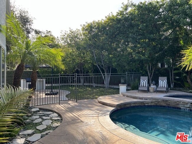 Building Photo - 3449 Three Springs Dr