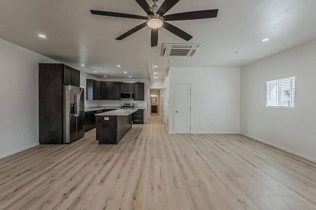 Photo - 1625 E. 8th St. Apartment