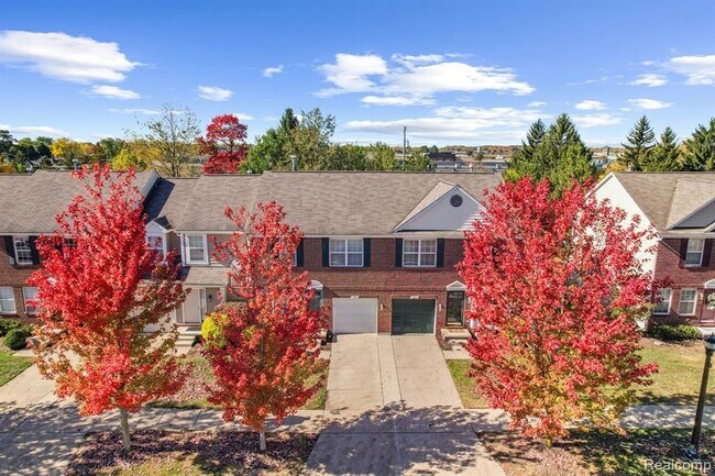 Foto del edificio - 227 Tucker St