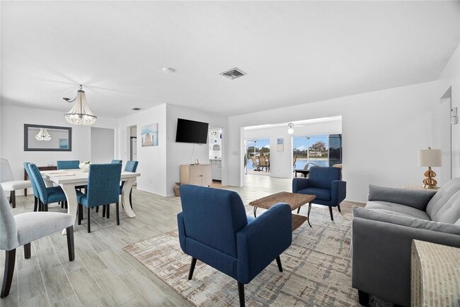 Foto del edificio - 437 Hickory Rd