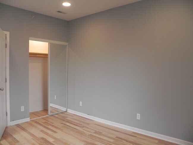 Foto del edificio - 813 N 41st St