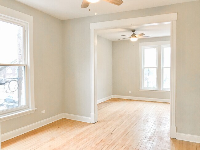 Foto del edificio - 3149 N Francisco Ave