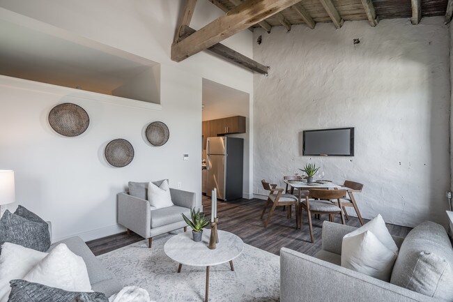 Foto del edificio - Yarn Factory Lofts