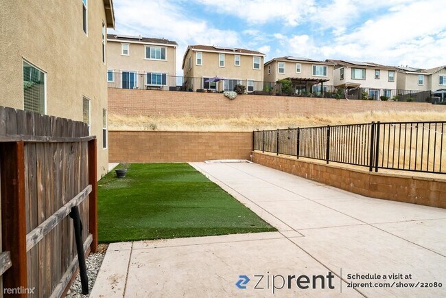 Building Photo - 4 br, 3 bath House - 1345 Orchid Ct, Rockl...