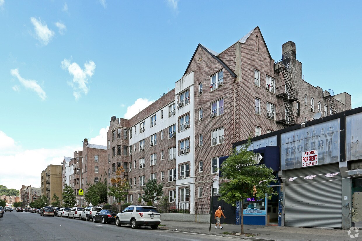 Primary Photo - 120 Vermilyea Ave