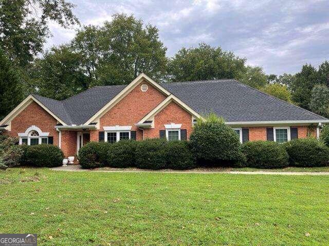 Foto del edificio - 100 Heritage Lake Dr