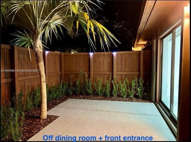 Building Photo - 6904 SW 114th Pl