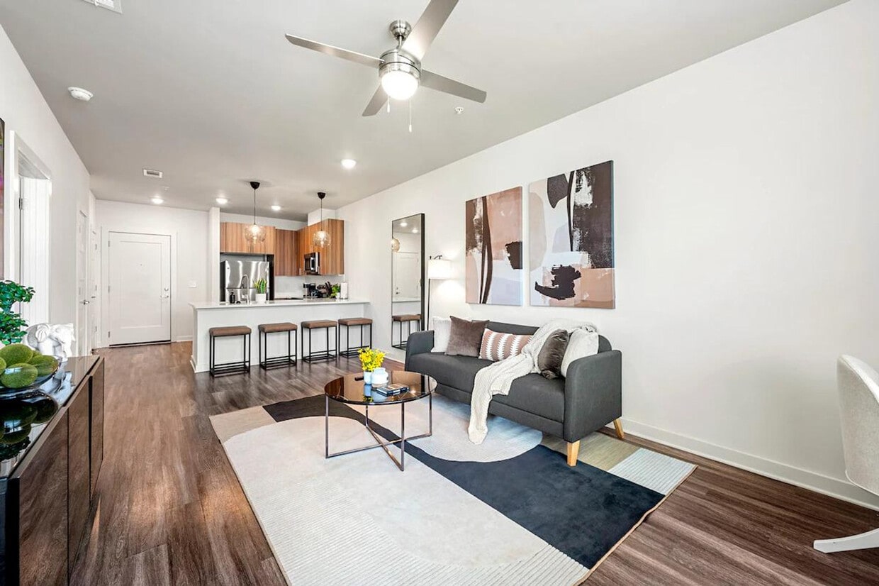 Foto principal - 2048 Bolton Dr NW