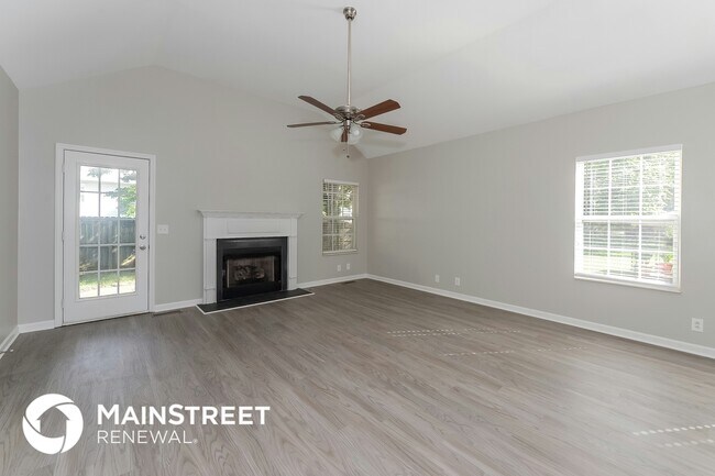Foto del edificio - 6412 Paddington Way