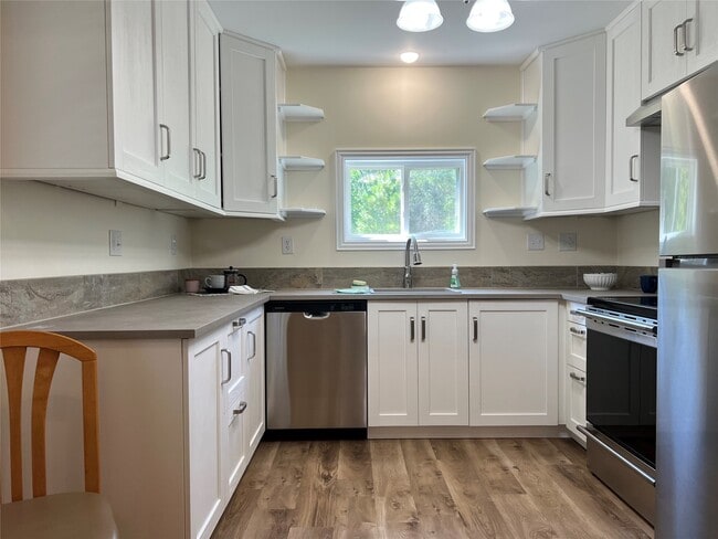 Building Photo - 436 Shadywood Dr