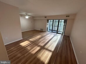 Building Photo - 84 Welsh Tract Rd