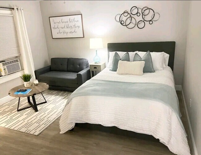 921 W Penfield St, Kissimmee, FL 34741 Townhome Rentals in Kissimmee