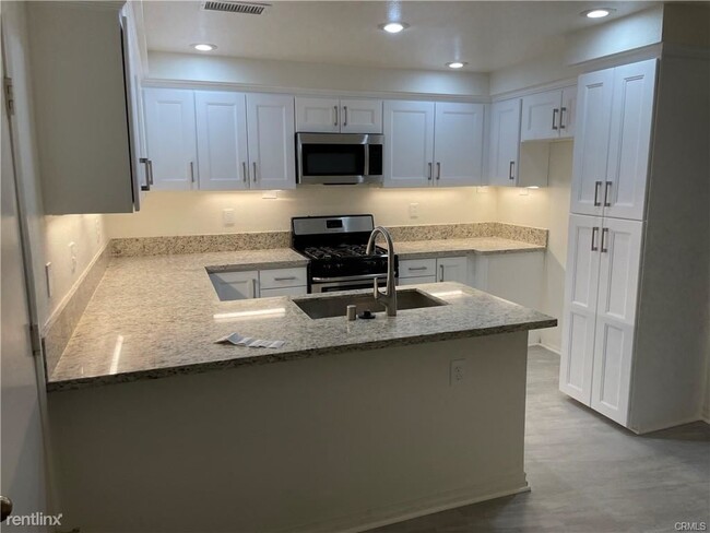 Foto del edificio - 3 br, 3 bath Condo - 2475 Via Corella