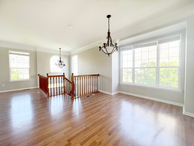 Lots of Natural Light - 242 Straughn Ln