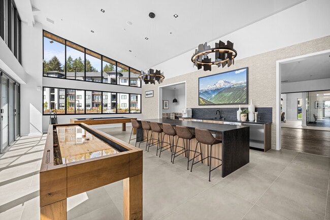 Building Photo - Highlands at Silverdale