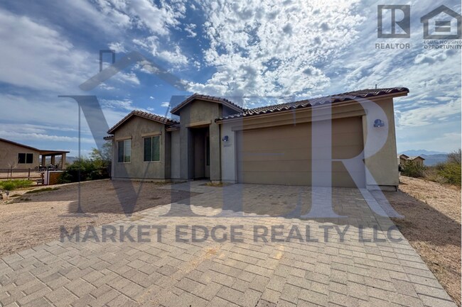 Building Photo - 3Bed/2Bath Home in Scottsdale w/ 2 Car Gar...