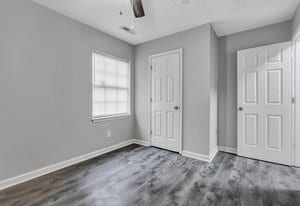 Building Photo - Fully Renovated, Under New Management!