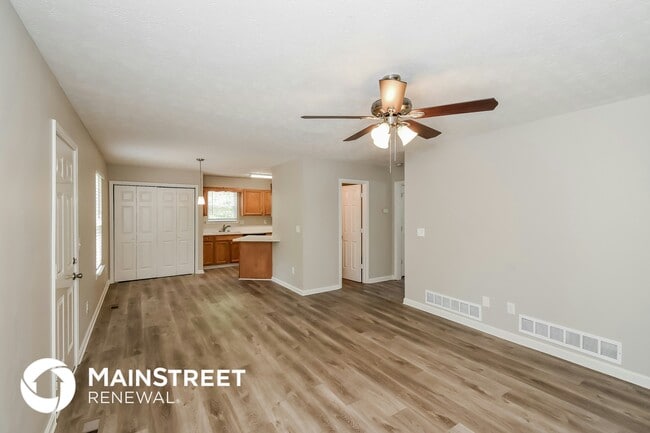 Building Photo - 273 Lenox Ct