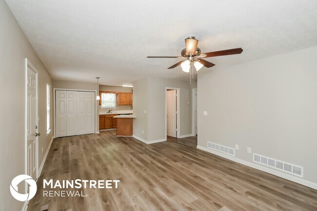 Foto del edificio - 273 Lenox Ct