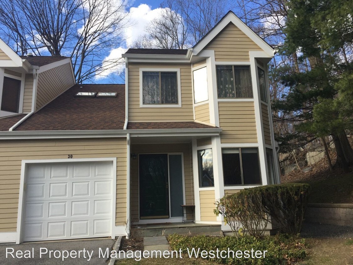 30 Westwood Close, Irvington, NY 10533 House Rental in Irvington, NY