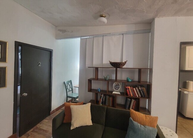 Foto del edificio - 247 W 29th St
