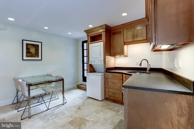 Foto del edificio - 1410 15th St NW