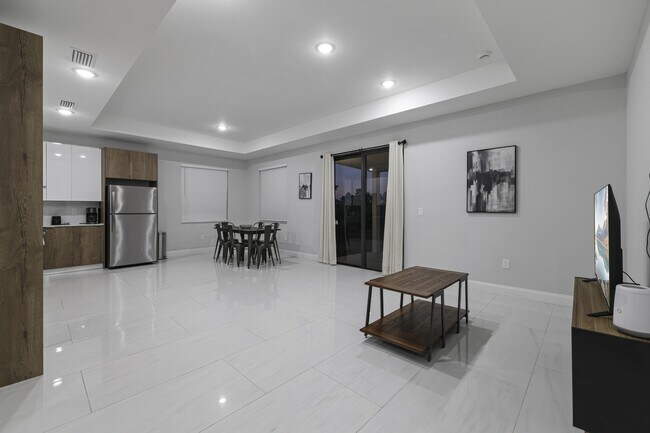 Foto del edificio - 2906 65th St W