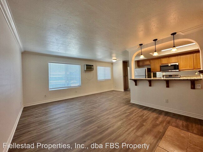 Foto del edificio - 2 br, 1 bath House - 4230 48th Street #1