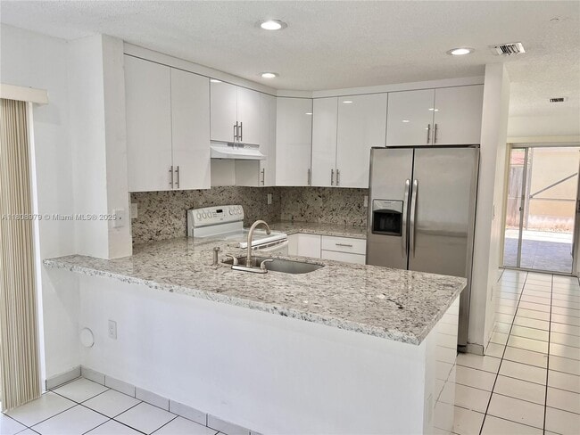 Building Photo - 10245 NW 57th St