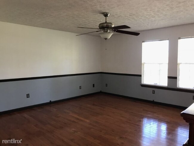 Foto del edificio - 3 br, 2 bath House - 67 Windmere Lane
