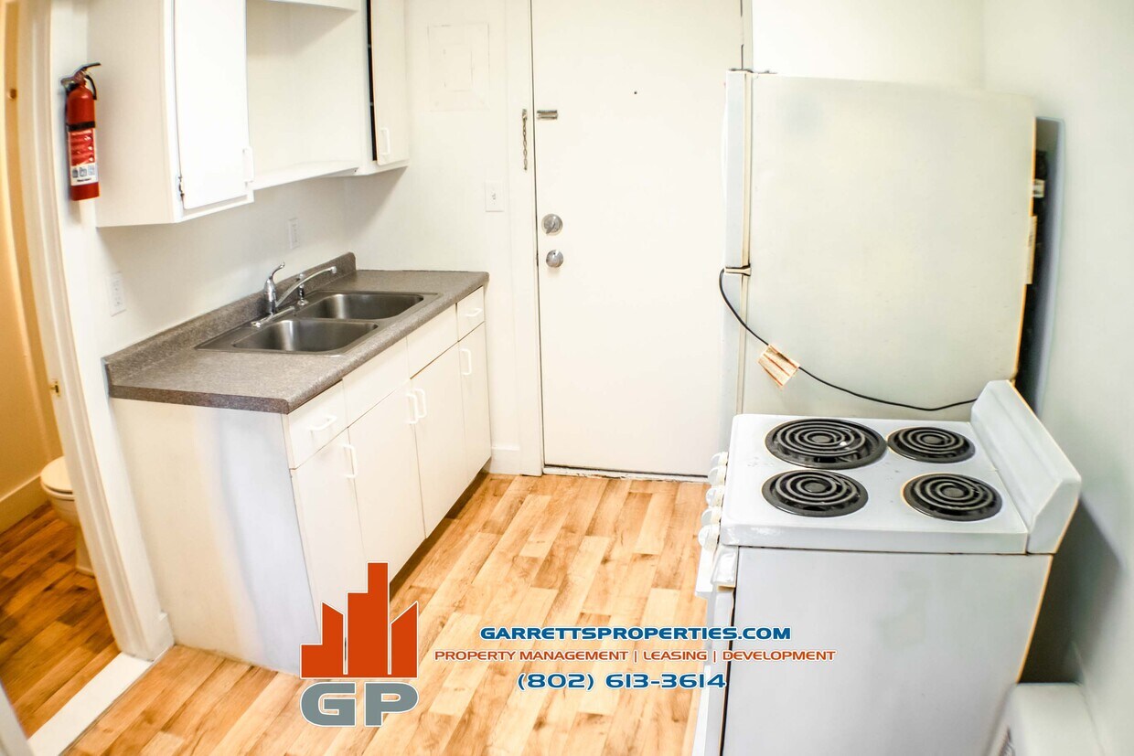 12 Central St Unit 9, Essex Junction, VT 05452 12 Central St Essex