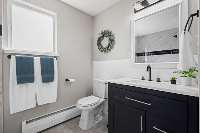 Photo - 390 Scranton St House